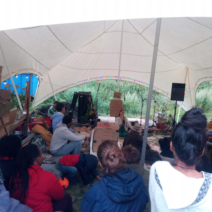 Hempen Event - people sitting together enjoying a talk about hemp